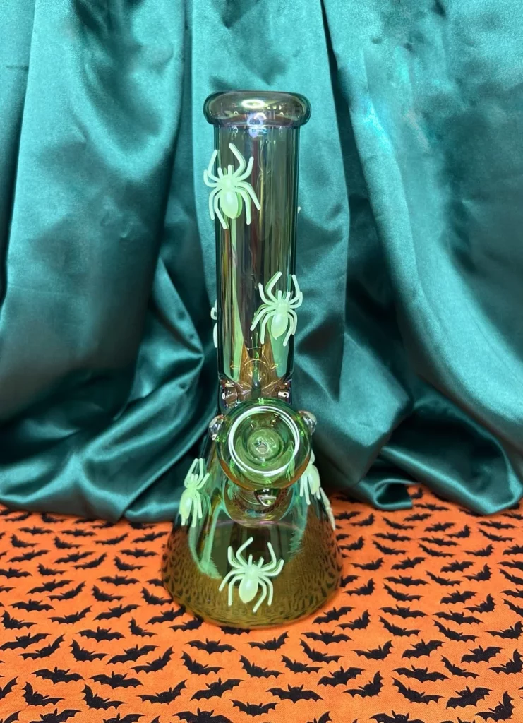 10-Inch Glow In The Dark Spiders Iridescent Glass Water Pipe/Bong