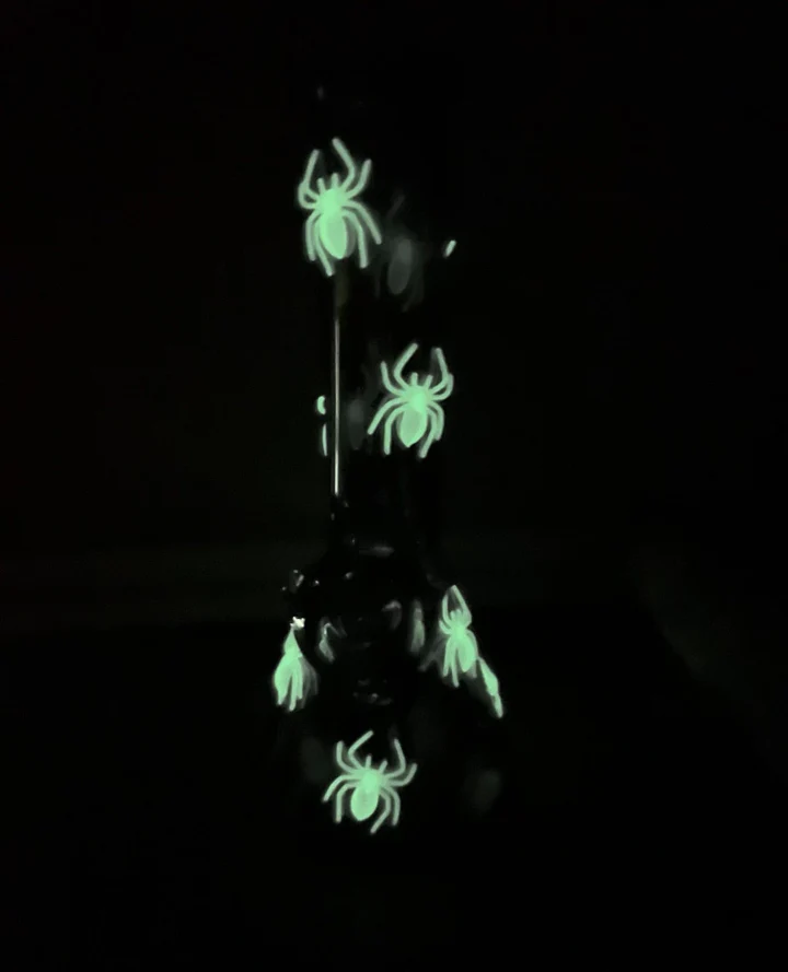 10-Inch Glow In The Dark Spiders Iridescent Glass Water Pipe/Bong