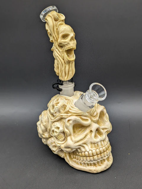 10 Inch Wandering Souls Detachable Skull 3D Beaker Bong