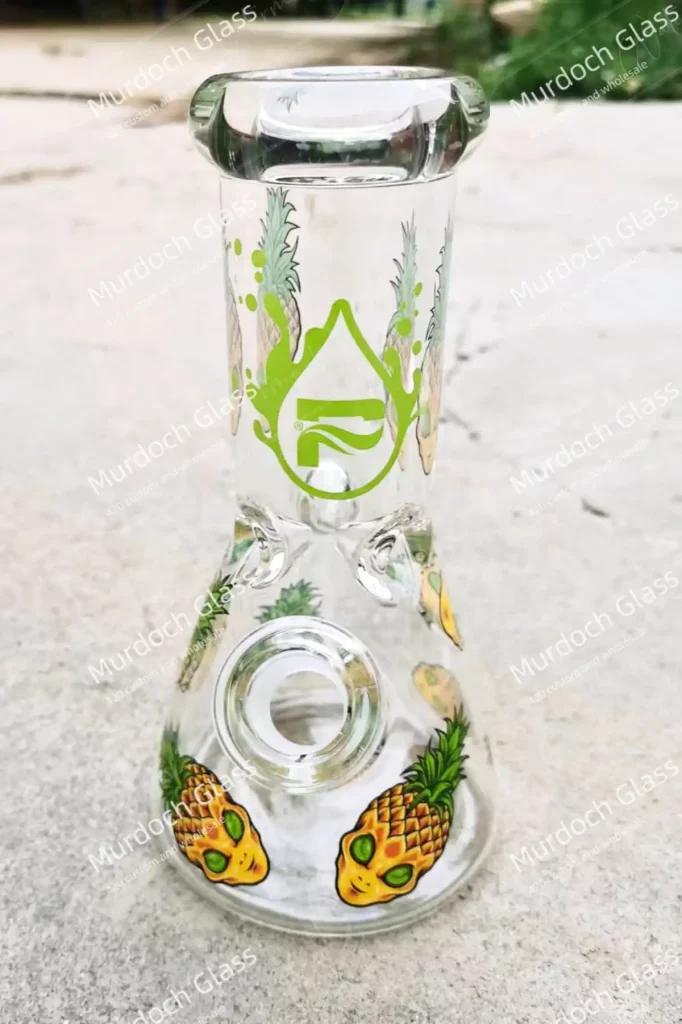 You can customize the appearance of the bong, such as printing your brand logo or any design you like.